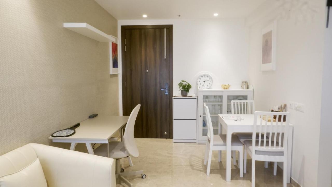 Relohomes Serviced Apartment มุมไบ ภายนอก รูปภาพ