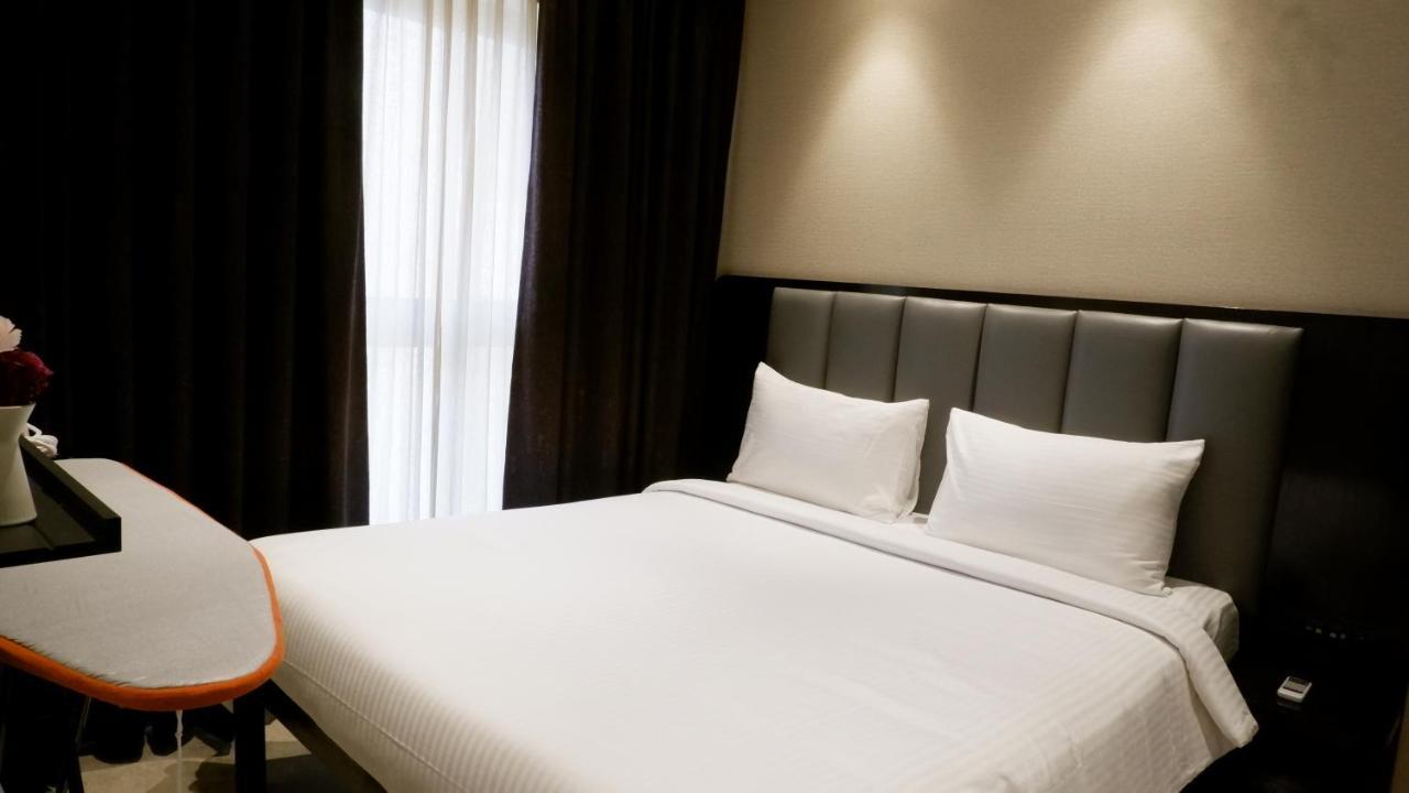 Relohomes Serviced Apartment มุมไบ ภายนอก รูปภาพ